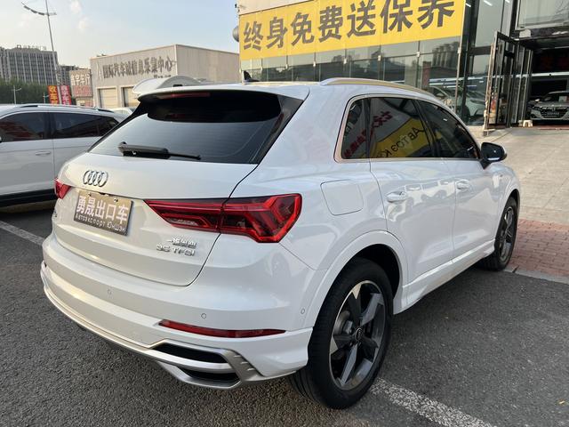 Audi Q3 2022, фото 4