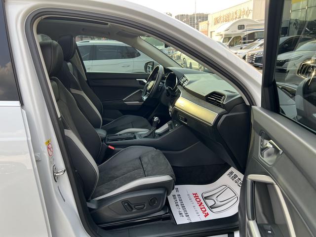 Audi Q3 2022, фото 9