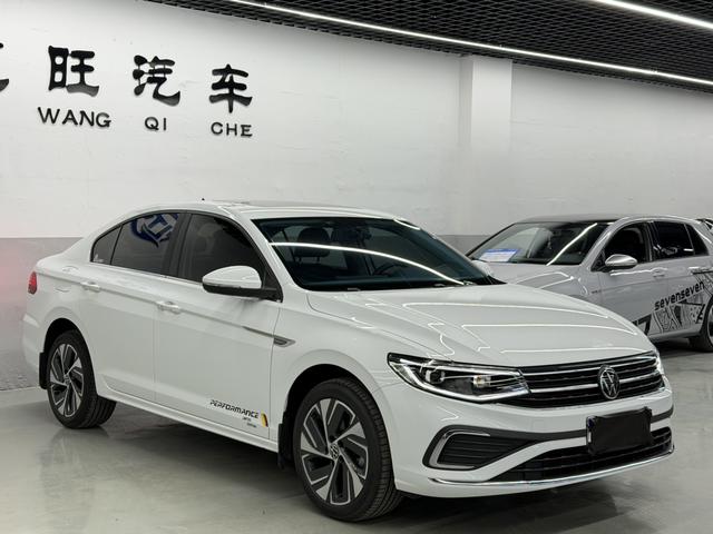 Volkswagen Bora 2025, фото 3