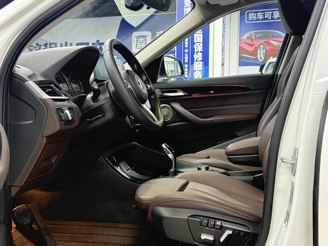 BMW X1 2022, фото 16