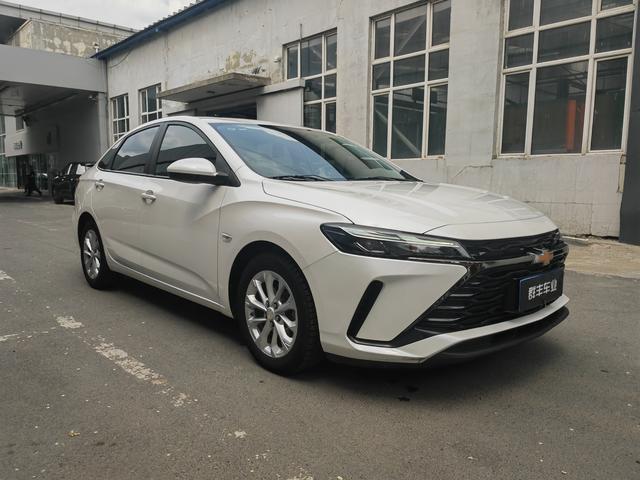 Chevrolet Onix 2023, фото 3