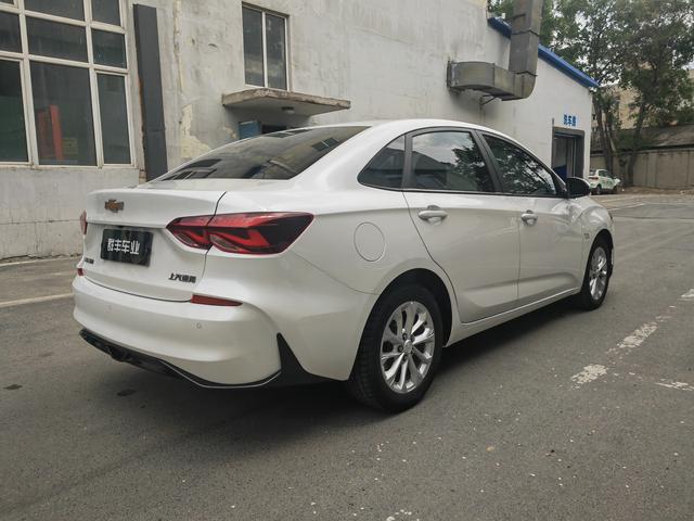 Chevrolet Onix 2023, фото 4