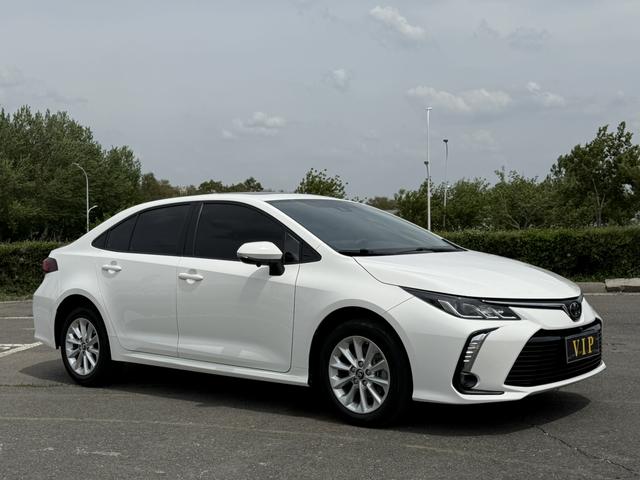 Toyota Corolla 2021, фото 3