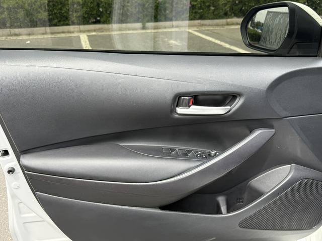 Toyota Corolla 2021, фото 10