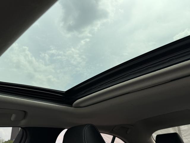 Toyota Corolla 2021, фото 16
