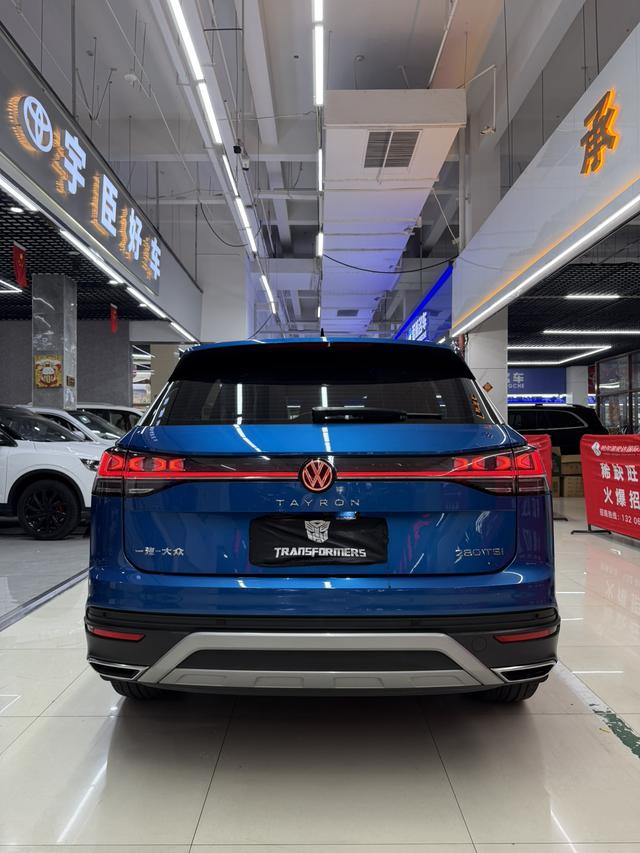 Volkswagen Tayron 2023, фото 9