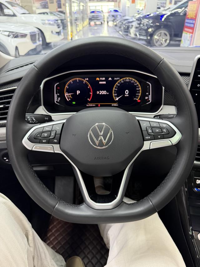 Volkswagen Tayron 2023, фото 14