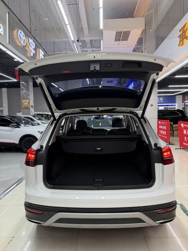 Volkswagen Tayron 2022, фото 7