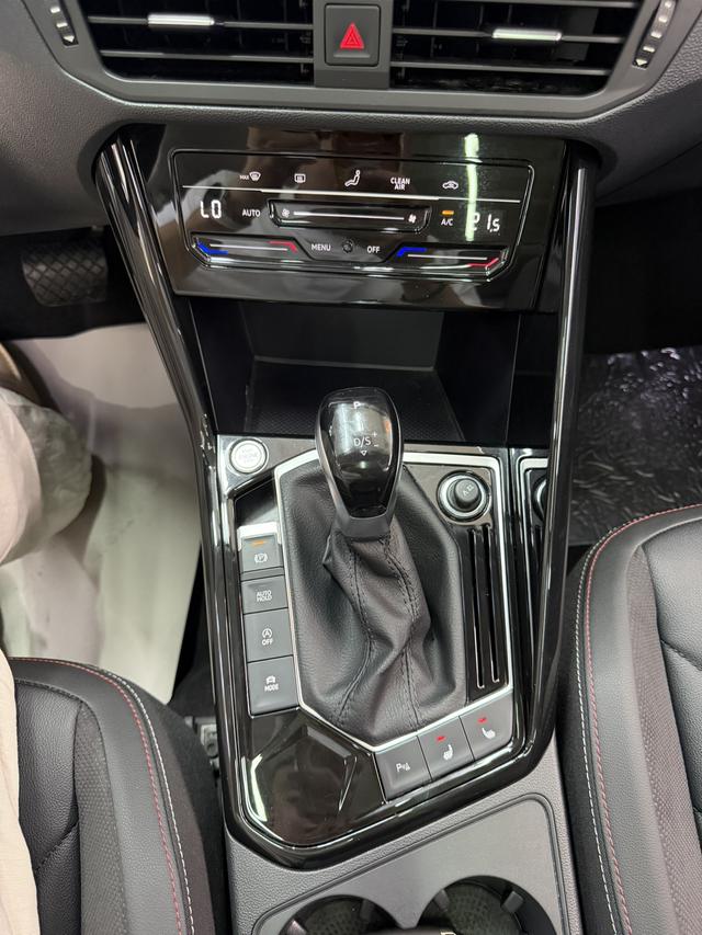 Volkswagen Tayron 2022, фото 17