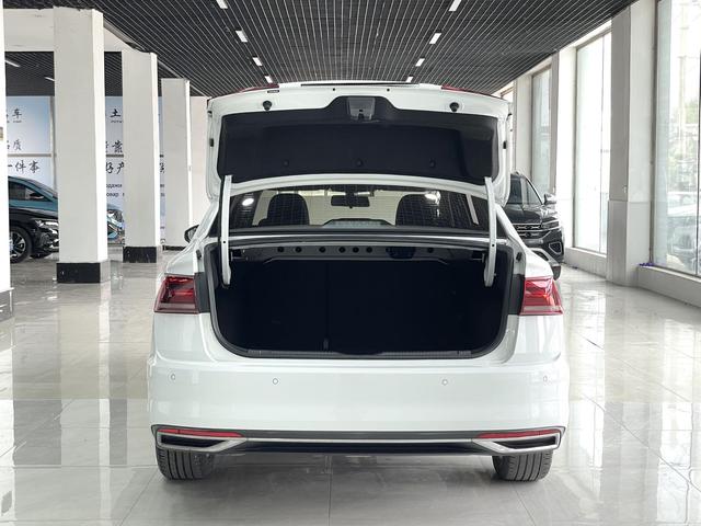 Volkswagen Bora 2021, фото 15