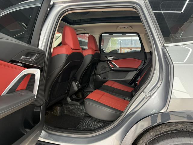 BMW X1 2023, фото 5