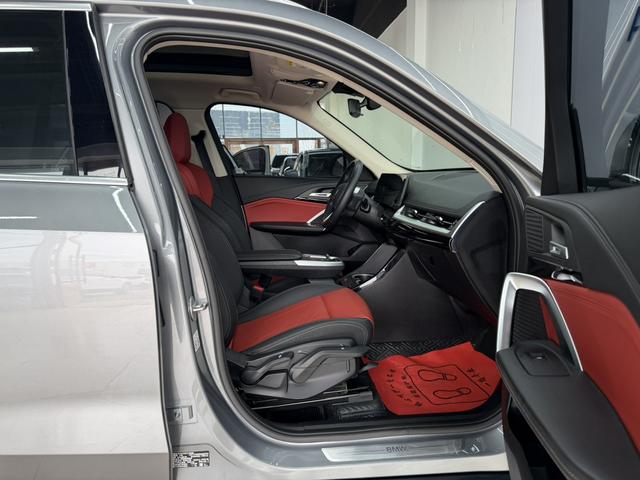 BMW X1 2023, фото 15