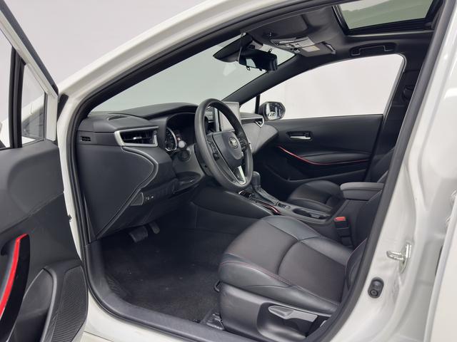 Toyota Corolla 2022, фото 10