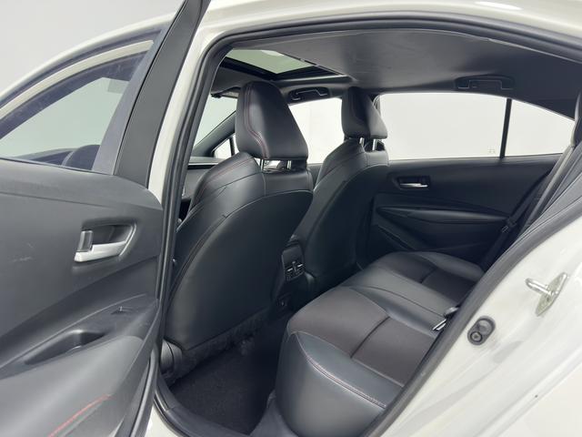 Toyota Corolla 2022, фото 13