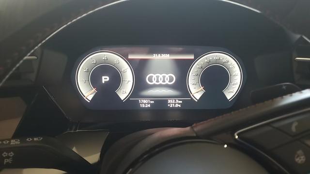 Audi A3 2022, фото 7