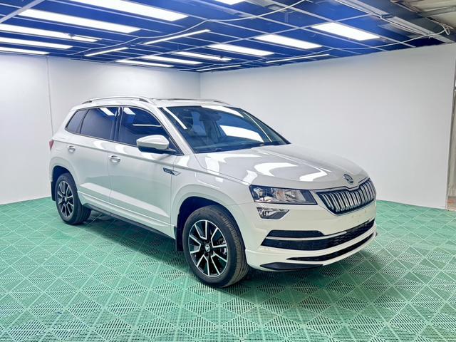Skoda Karoq 2023, фото 3
