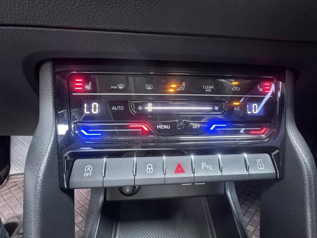 Skoda Karoq 2023, фото 15