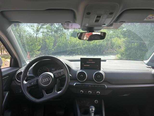 Audi Q2L 2022, фото 5