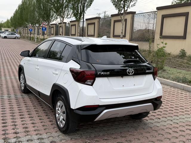 Toyota Yaris 2022, фото 6