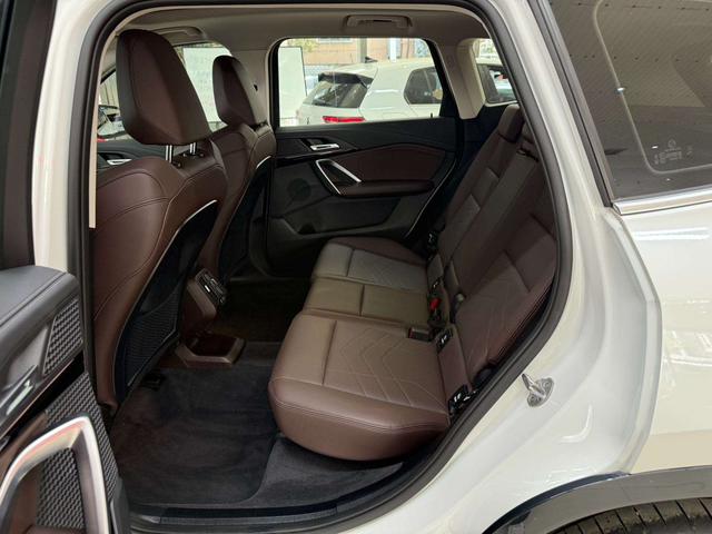 BMW X1 2023, фото 13
