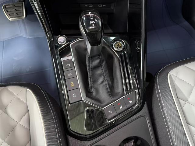Volkswagen Tayron 2023, фото 17