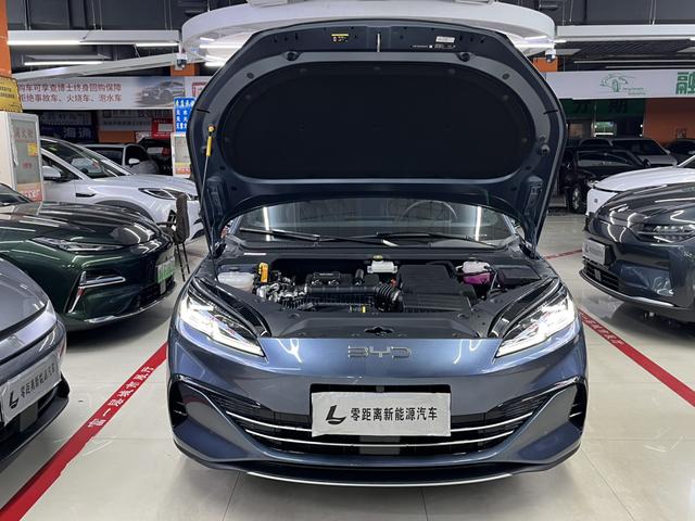 BYD Seal 2025, фото 15
