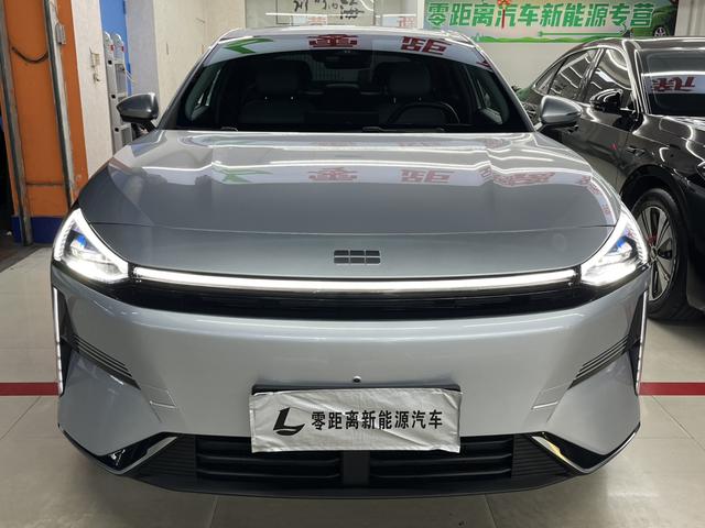 Geely Galaxy L6 2025, фото 2