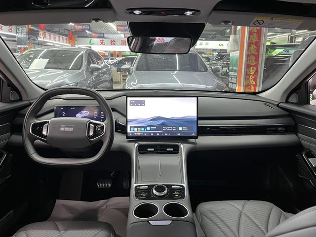 Geely Galaxy L6 2025, фото 9