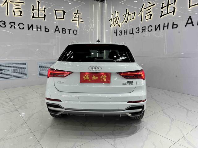 Audi Q3 2022, фото 5