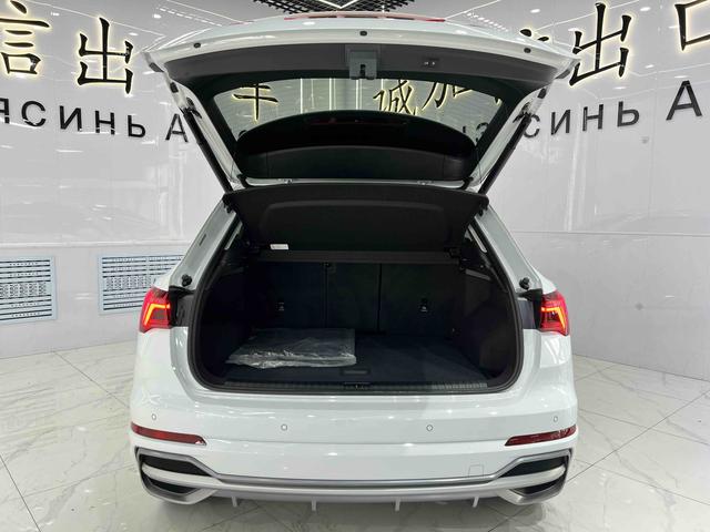 Audi Q3 2022, фото 17