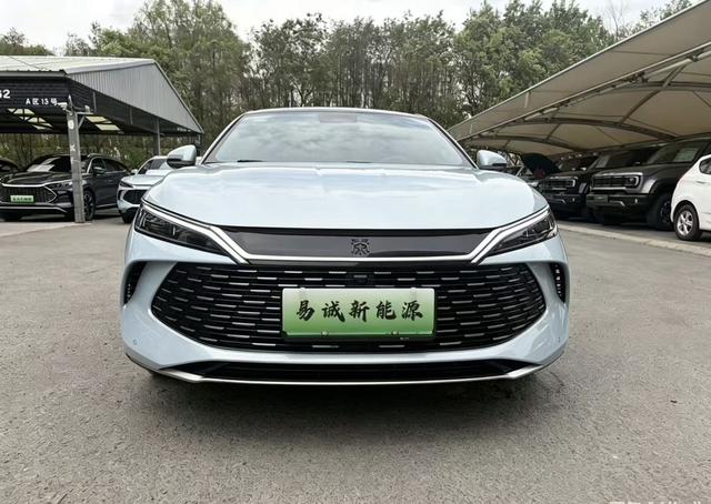 BYD Qin L DM 2024, фото 2