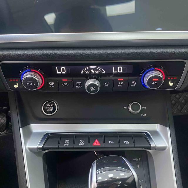 Audi Q3 2022, фото 14