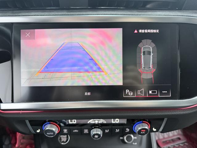 Audi Q3 2022, фото 17