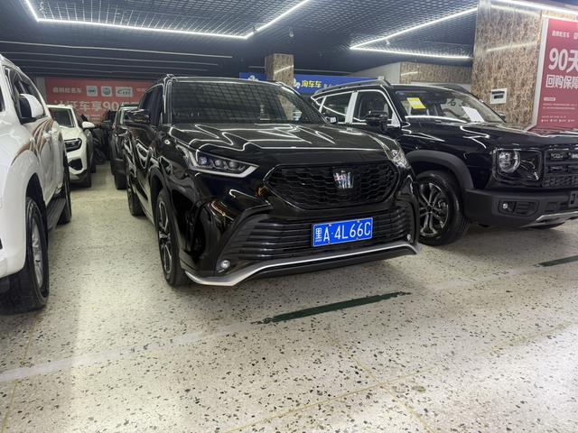 Toyota Crown 2022, фото 3