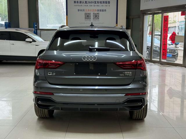 Audi Q3 2023, фото 5