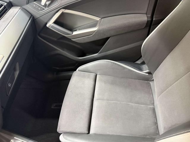 Audi Q3 2023, фото 13