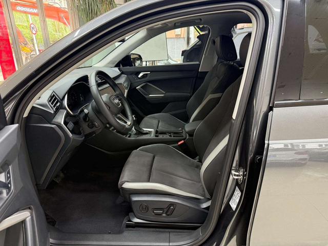 Audi Q3 2023, фото 16
