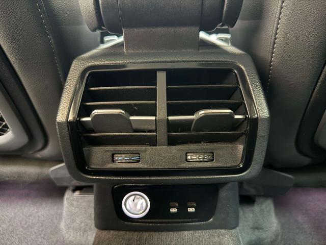 Audi Q3 2023, фото 16