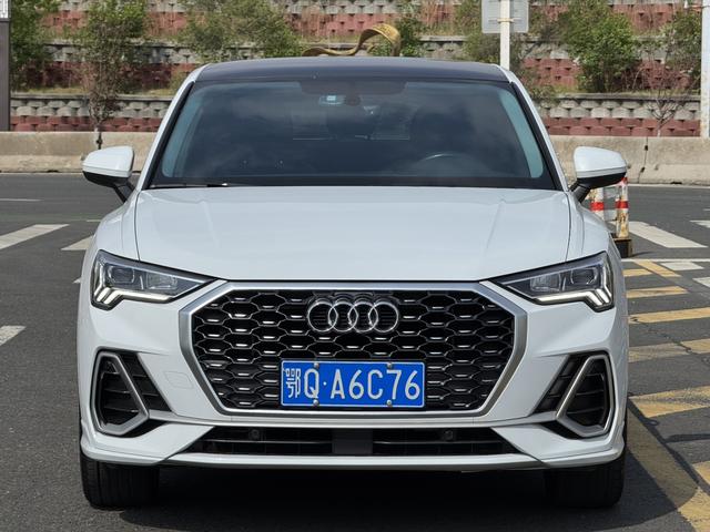 Audi Q3 Sportback 2023, фото 3