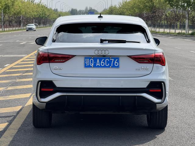 Audi Q3 Sportback 2023, фото 5