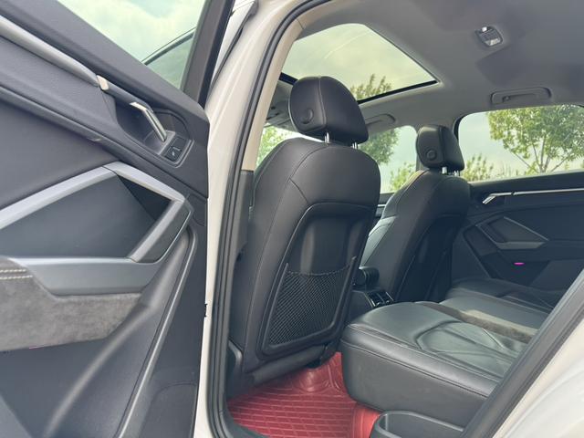 Audi Q3 Sportback 2023, фото 14