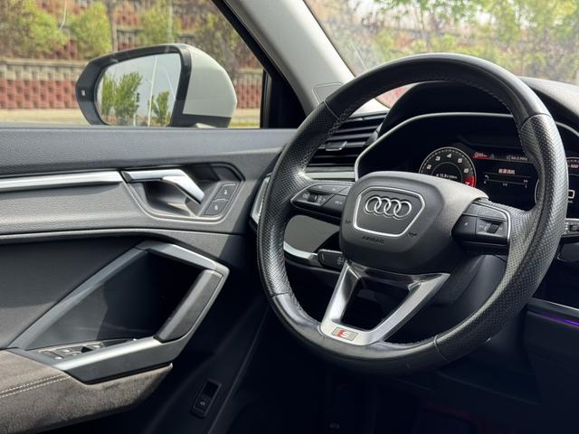 Audi Q3 Sportback 2023, фото 16