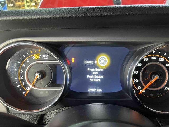 Jeep Wrangler 2021, фото 13