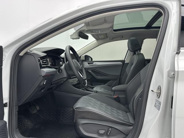 Volkswagen Jetta 2023, фото 5