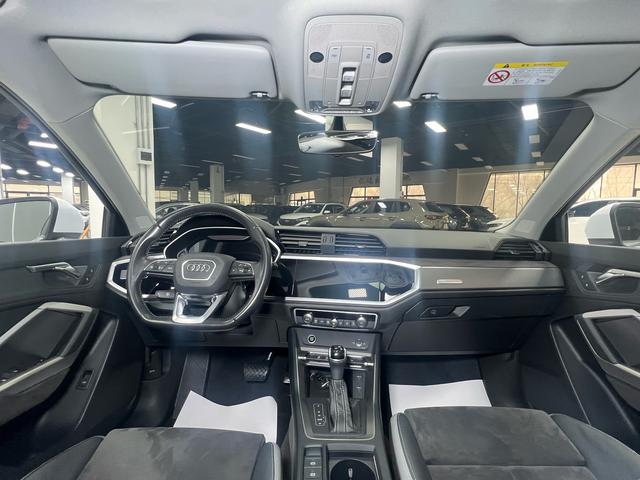 Audi Q3 2022, фото 15