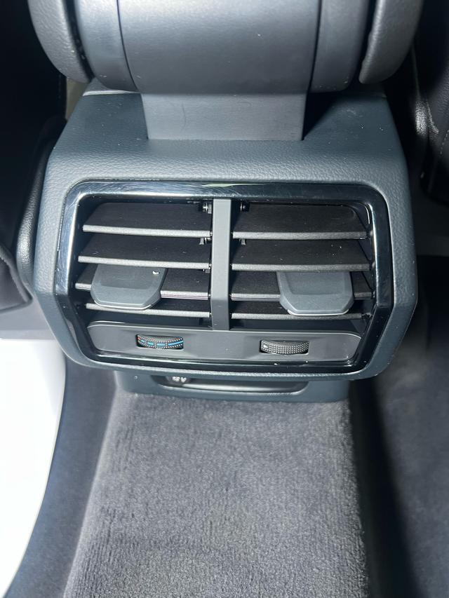 Audi Q3 2022, фото 16