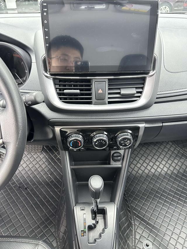 Toyota Yaris 2022, фото 14