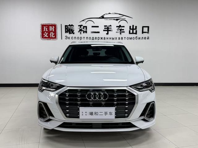 Audi Q3 2022, фото 2