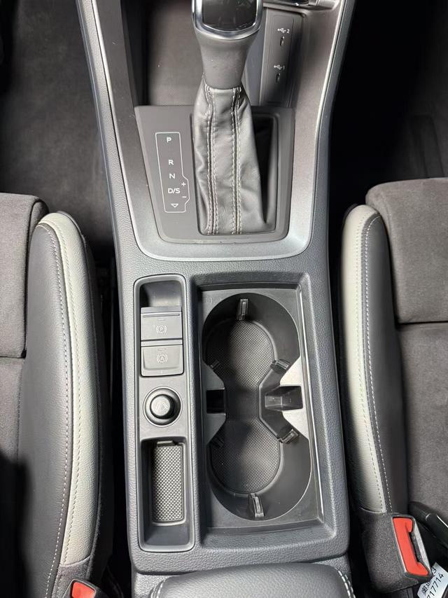 Audi Q3 2022, фото 13