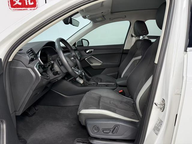 Audi Q3 2022, фото 16
